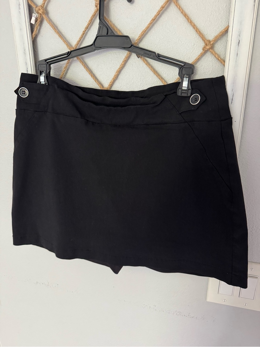 Floral & Ivy Black Skort with Button Details